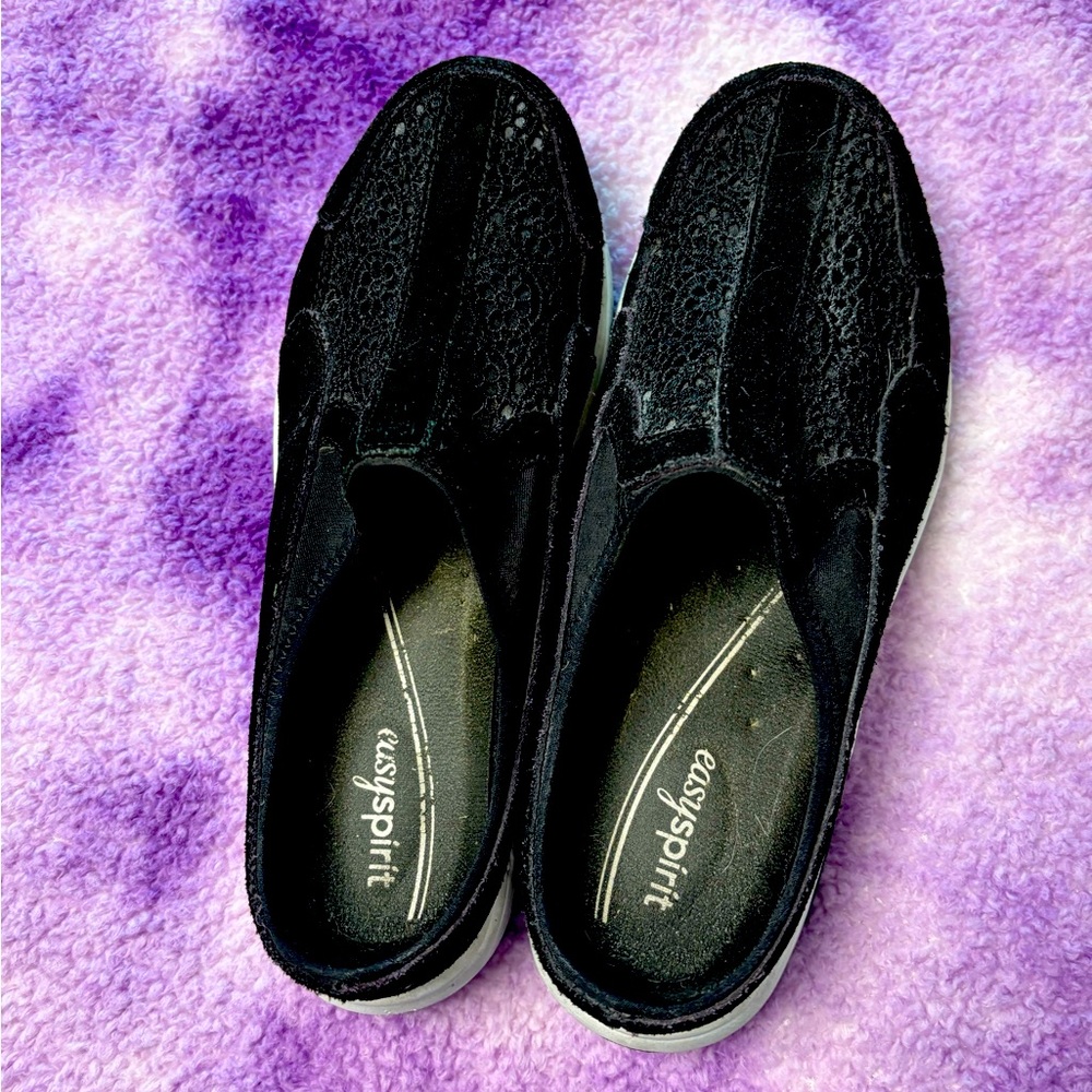 Easy Spirit Traveltime Mules